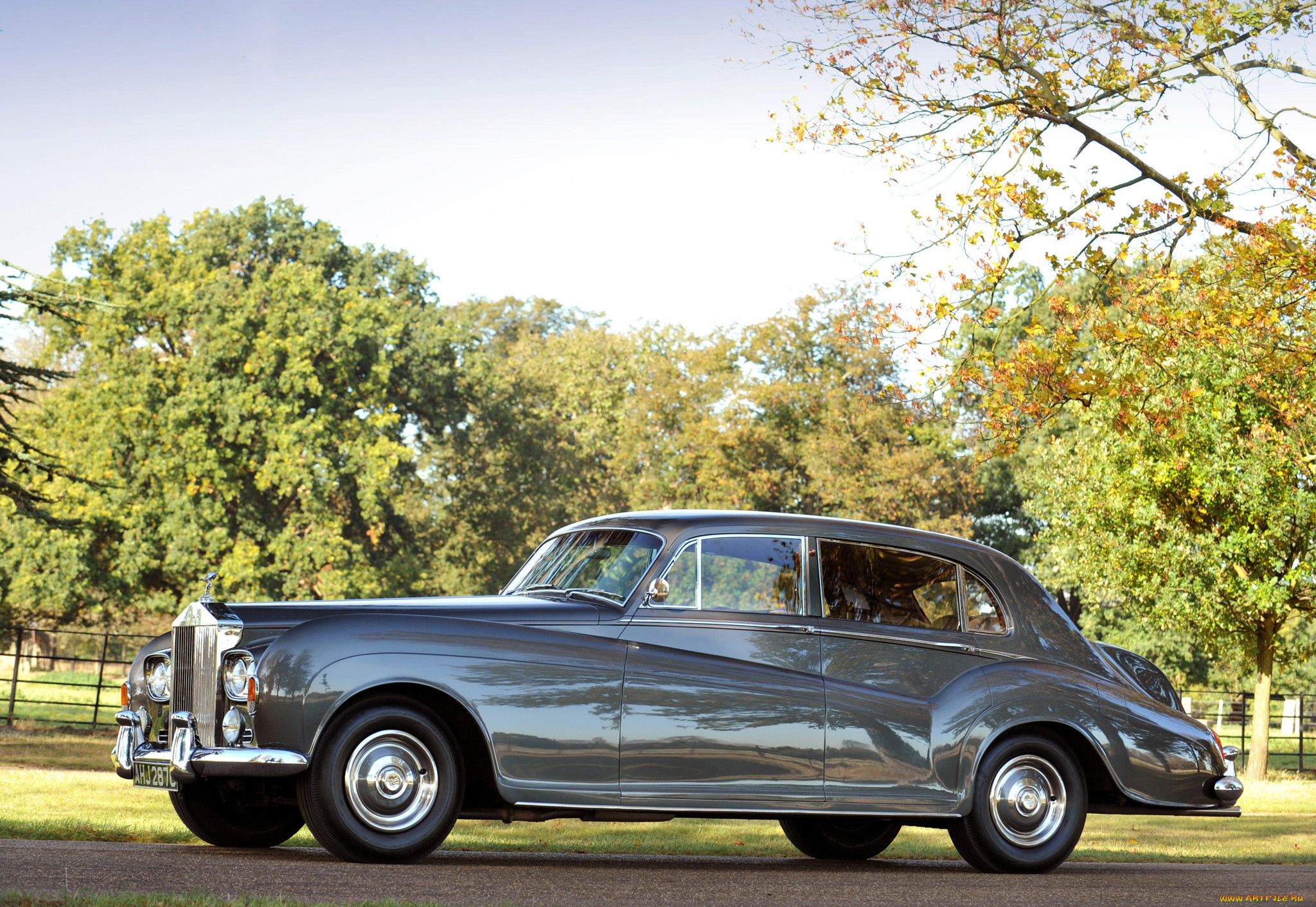 rolls-royce silver cloud lwb saloon by james young 1965, , rolls-royce, silver, cloud, lwb, saloon, james, young, 1965